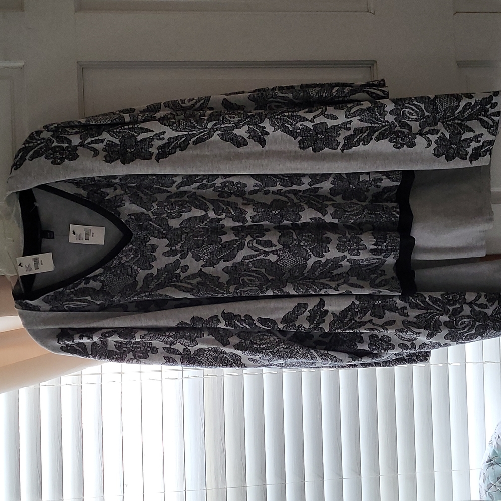 New with Tags 2 piece tunic & cardigan by Lane Bryant, 26/28